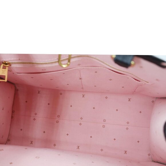 Louis Vuitton  Onthego MM Fall For You Monogram Canvas Tote Bag Black - Picture 10 of 11